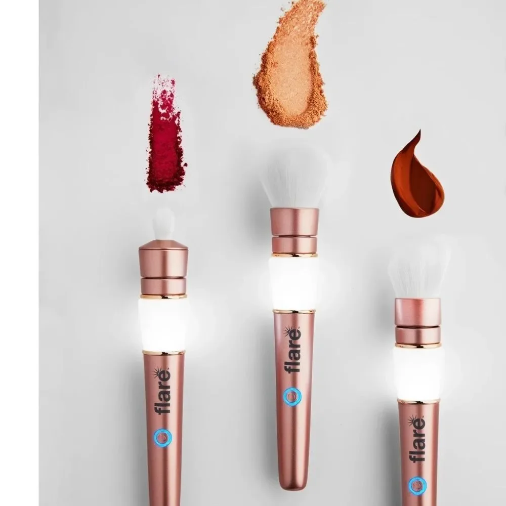 Flare LED Makeup Brush Set in Rose Gold & White